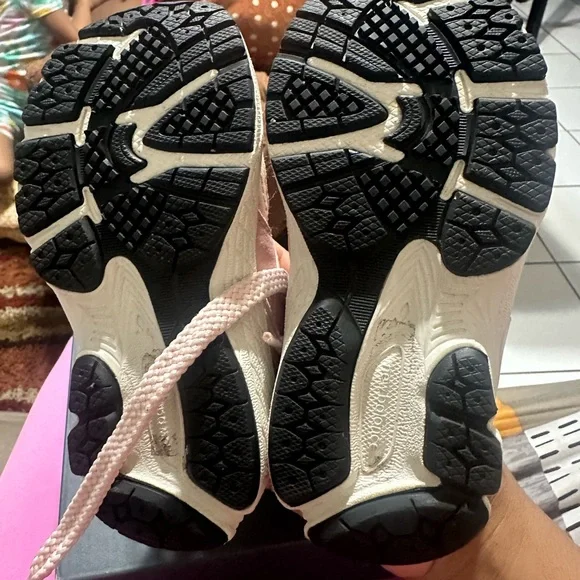 New balance 2002r toddler - Picture 4 of 6